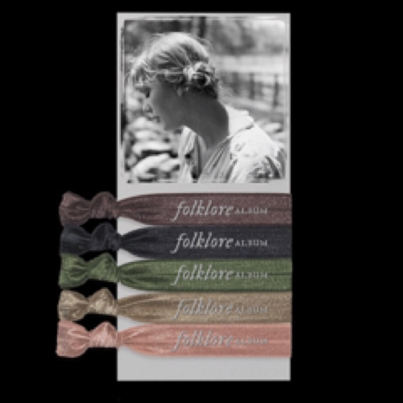 bundle of taylor swift scrunchies hair ties set 8 - Picture 7 of 16